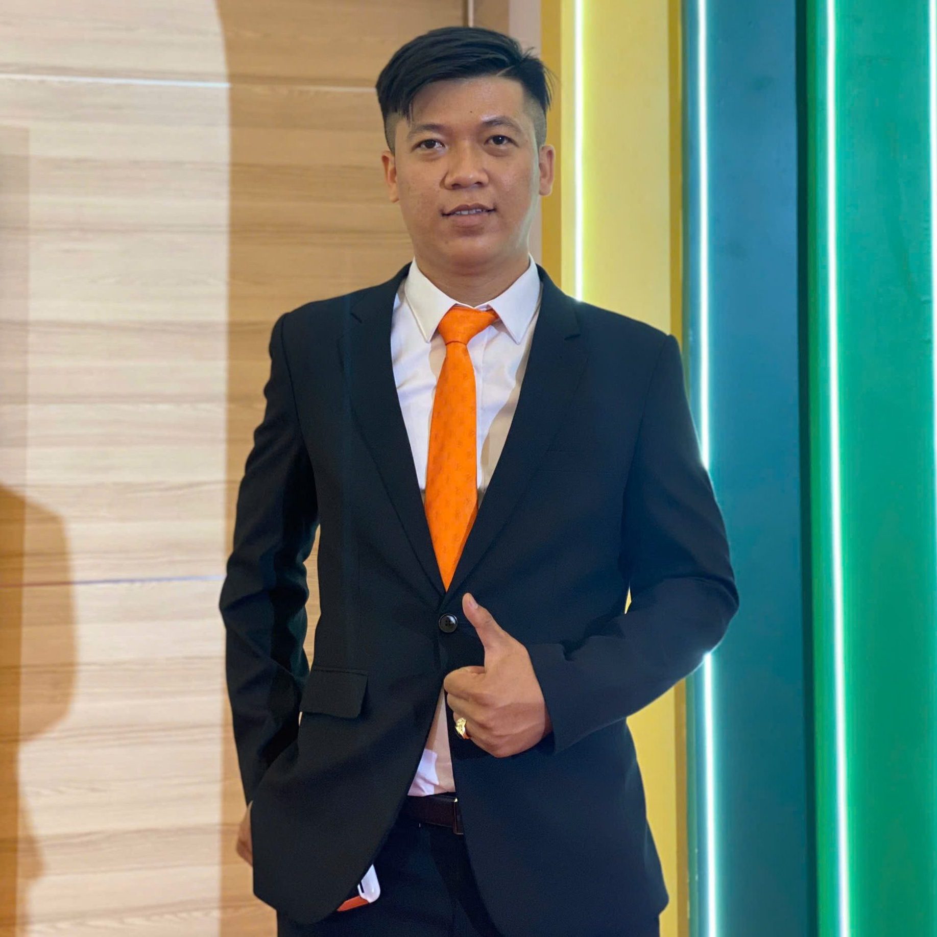 Trung Hậu Trung Hậu